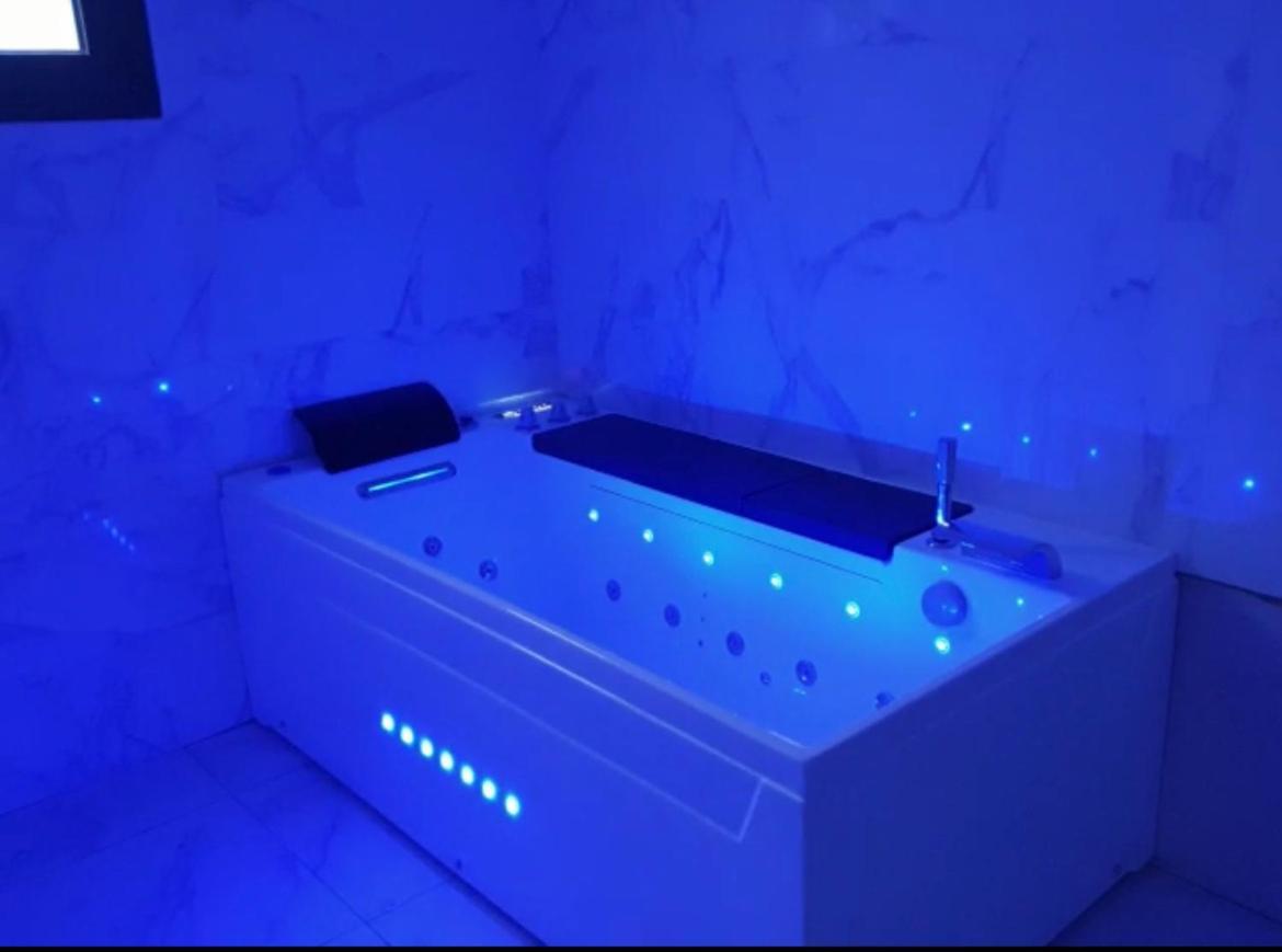 Apartmán Magnifique Appart Avec Jaccuzi Criel-sur-Mer Exteriér fotografie
